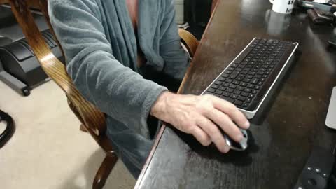 Snapshot of billy471 chatting on December 2024 12:24:01 PM billy471 online show from December 2024 12:24:01 PM