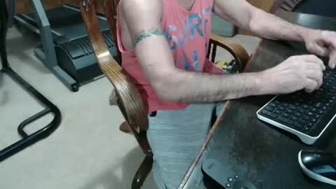 Snapshot of billy471 chatting on March 2025 08:20:02 PM billy471 online show from March 2025 08:20:02 PM