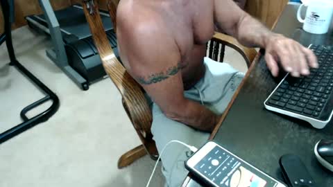 Snapshot of billy471 chatting on June 2026 05:01:02 PM billy471 online show from June 2026 05:01:02 PM