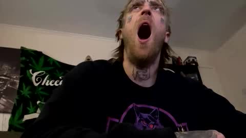 bimmyleanin420 online show from September 2025 02:59:01 AM