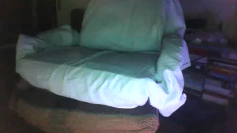 Snapshot of binder2122 chatting on July 2026 04:04:01 AM binder2122 online show from July 2026 04:04:01 AM