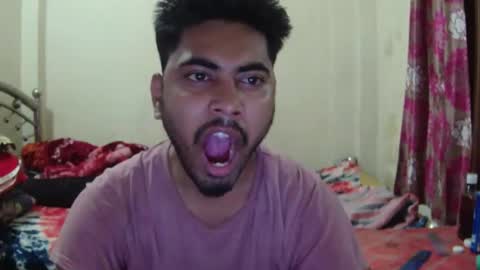 Snapshot of birbikrom104 chatting on April 2026 11:13:02 AM birbikrom104 online show from April 2026 11:13:02 AM