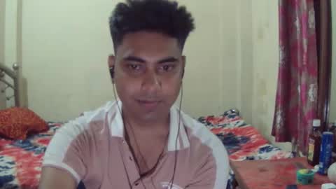 Snapshot of birbikrom104 chatting on April 2026 04:15:02 PM birbikrom104 online show from April 2026 04:15:02 PM