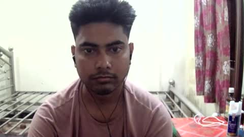 Snapshot of birbikrom104 chatting on May 2026 04:28:02 AM birbikrom104 online show from May 2026 04:28:02 AM