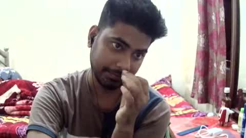 Snapshot of birbikrom104 chatting on May 2026 05:13:01 AM birbikrom104 online show from May 2026 05:13:01 AM