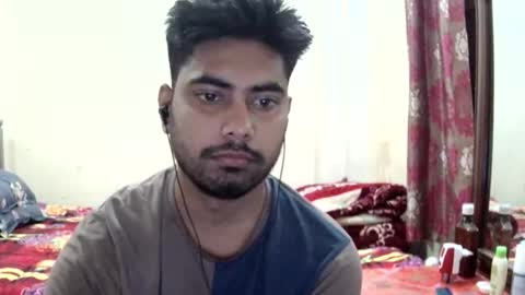 Snapshot of birbikrom104 chatting on May 2026 05:27:01 AM birbikrom104 online show from May 2026 05:27:01 AM