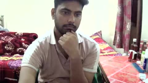 Snapshot of birbikrom104 chatting on May 2026 05:20:02 PM birbikrom104 online show from May 2026 05:20:02 PM
