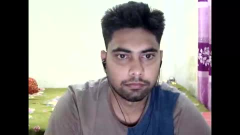 Snapshot of birbikrom104 chatting on May 2026 06:28:02 PM birbikrom104 online show from May 2026 06:28:02 PM