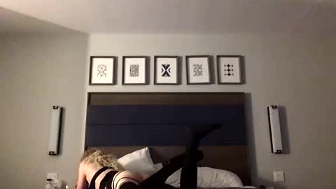 BisexualHung online show from January 2026 02:30:01 PM