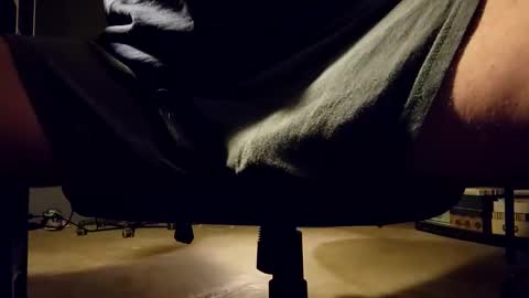 Snapshot of bkupsguy chatting on January 2025 03:17:02 AM bkupsguy online show from January 2025 03:17:02 AM