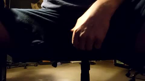 Snapshot of bkupsguy chatting on February 2025 02:18:01 AM bkupsguy online show from February 2025 02:18:01 AM