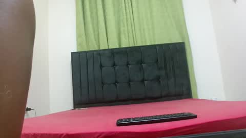 Snapshot of black_beautyxxx chatting on March 2026 07:05:01 PM black_beautyxxx online show from March 2026 07:05:01 PM