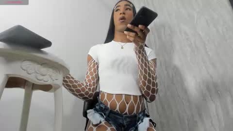 Cami online show from September 2025 06:38:01 AM