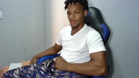 tu morenito online show from March 2026 07:19:01 PM