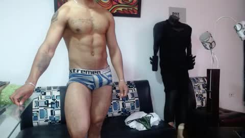 black_hot26 online show from September 2025 02:53:01 PM