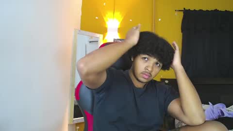 black_king_241 online show from March 2025 06:18:02 AM