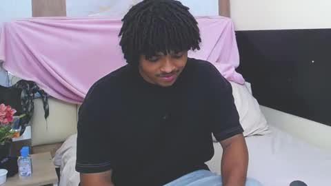 black_king_241 online show from October 2025 04:44:02 AM