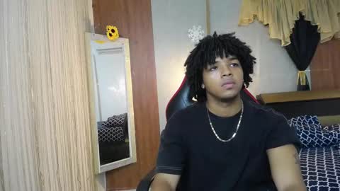 black_king_241 online show from February 2026 10:19:02 PM