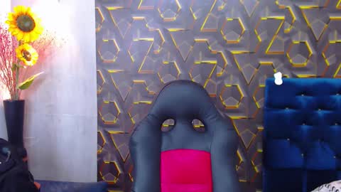 black_king_241 online show from March 2026 05:00:02 AM