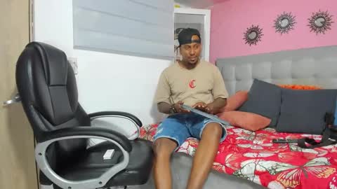 B L A C K M E N online show from June 2026 08:31:02 PM