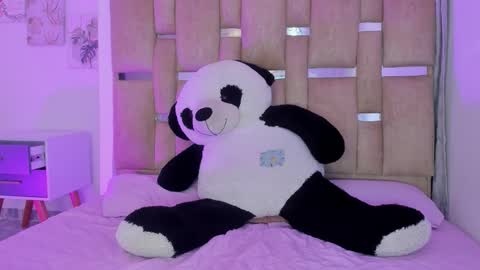 B L A C K  R O S E  online show from February 2026 11:36:01 AM