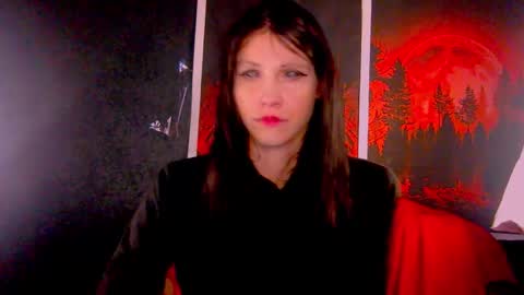 Kristin online show from November 2025 10:48:02 AM