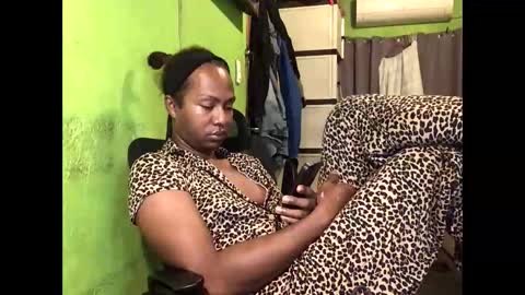 Crystal online show from December 2025 07:26:02 AM