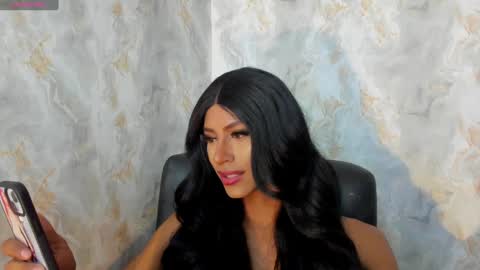 Nina online show from January 2025 02:05:01 PM