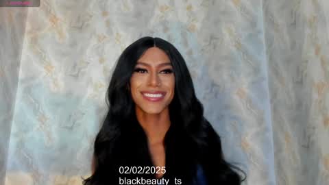 Nina online show from February 2025 08:19:01 PM