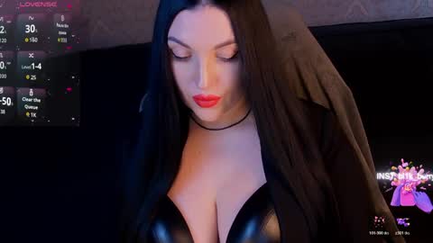 blackberry_star online show from April 2026 07:17:01 AM