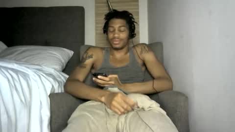 Snapshot of blackbulltitus chatting on May 2026 04:43:01 AM BlackBullTitus online show from May 2026 04:43:01 AM