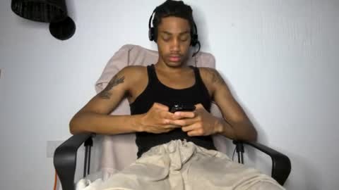 Snapshot of blackbulltitus chatting on June 2026 02:32:02 AM BlackBullTitus online show from June 2026 02:32:02 AM