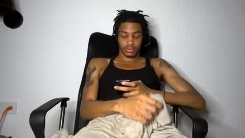 Snapshot of blackbulltitus chatting on June 2026 02:50:01 AM BlackBullTitus online show from June 2026 02:50:01 AM
