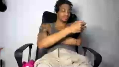 Snapshot of blackbulltitus chatting on July 2026 02:40:02 AM BlackBullTitus online show from July 2026 02:40:02 AM