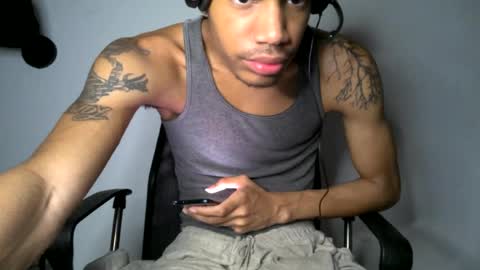 Snapshot of blackbulltitus chatting on July 2026 04:06:02 AM BlackBullTitus online show from July 2026 04:06:02 AM
