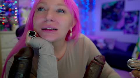 Alice online show from January 2025 09:50:02 PM