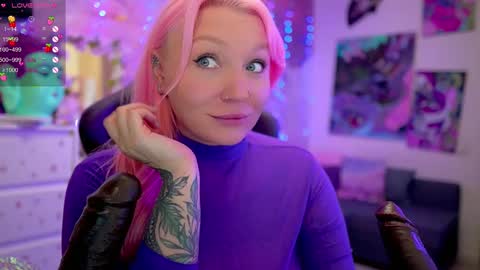 Alice online show from March 2025 06:43:02 PM