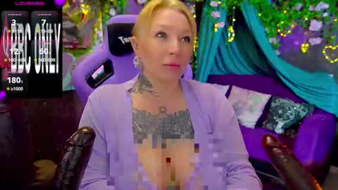 Snapshot of blackedbarbie chatting on July 2026 07:00:02 PM Alice online show from July 2026 07:00:02 PM