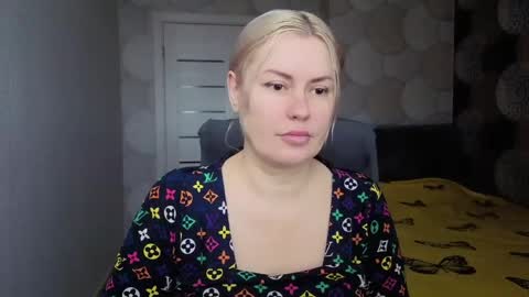 Snapshot of blackeyes11 chatting on May 2026 03:33:02 AM blackeyes11 online show from May 2026 03:33:02 AM