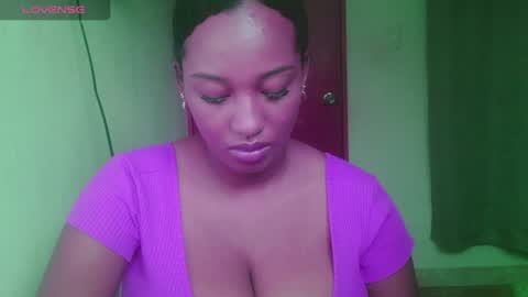 Snapshot of blackitybae chatting on June 2026 01:01:02 PM Shophie White online show from June 2026 01:01:02 PM