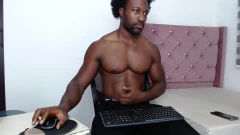 Twtter 1MikeBeckford            Onlyfns beckfordmike online show from October 2025 11:10:01 AM