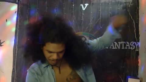 Snapshot of blackphylosofy chatting on January 2025 07:44:02 PM i am D.L online show from January 2025 07:44:02 PM