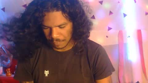 Snapshot of blackphylosofy chatting on February 2025 11:33:01 AM i am D.L online show from February 2025 11:33:01 AM