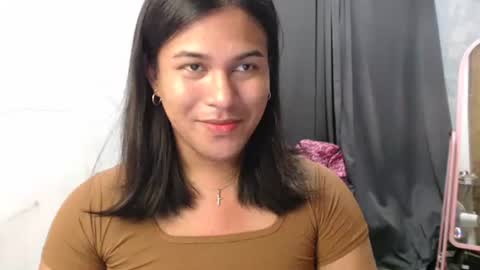 Ellez online show from November 2025 07:49:02 PM