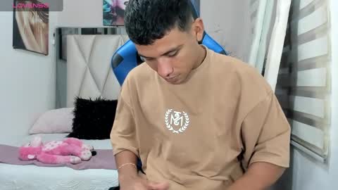 Marlon online show from December 2024 10:20:01 PM