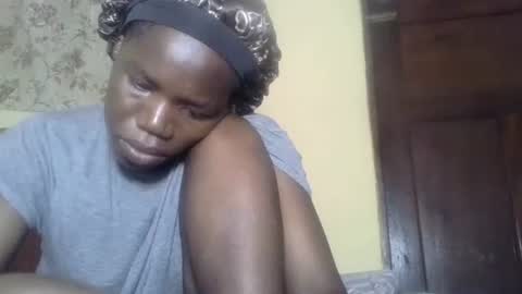 Snapshot of blacksexygal chatting on March 2025 11:11:01 PM SARAH online show from March 2025 11:11:01 PM