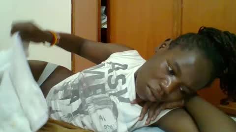 Snapshot of blacksexygal chatting on November 2025 08:19:02 PM SARAH online show from November 2025 08:19:02 PM