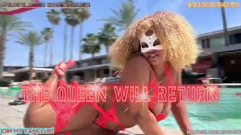 Snapshot of blacksirenqueen chatting on June 2026 06:33:02 AM Queen Siren online show from June 2026 06:33:02 AM