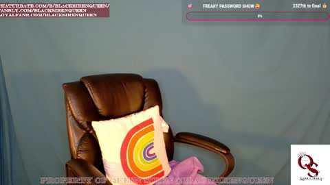 Snapshot of blacksirenqueen chatting on July 2026 01:56:01 AM Queen Siren online show from July 2026 01:56:01 AM