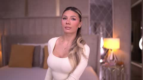 BlairSanders online show from November 2025 07:13:01 PM